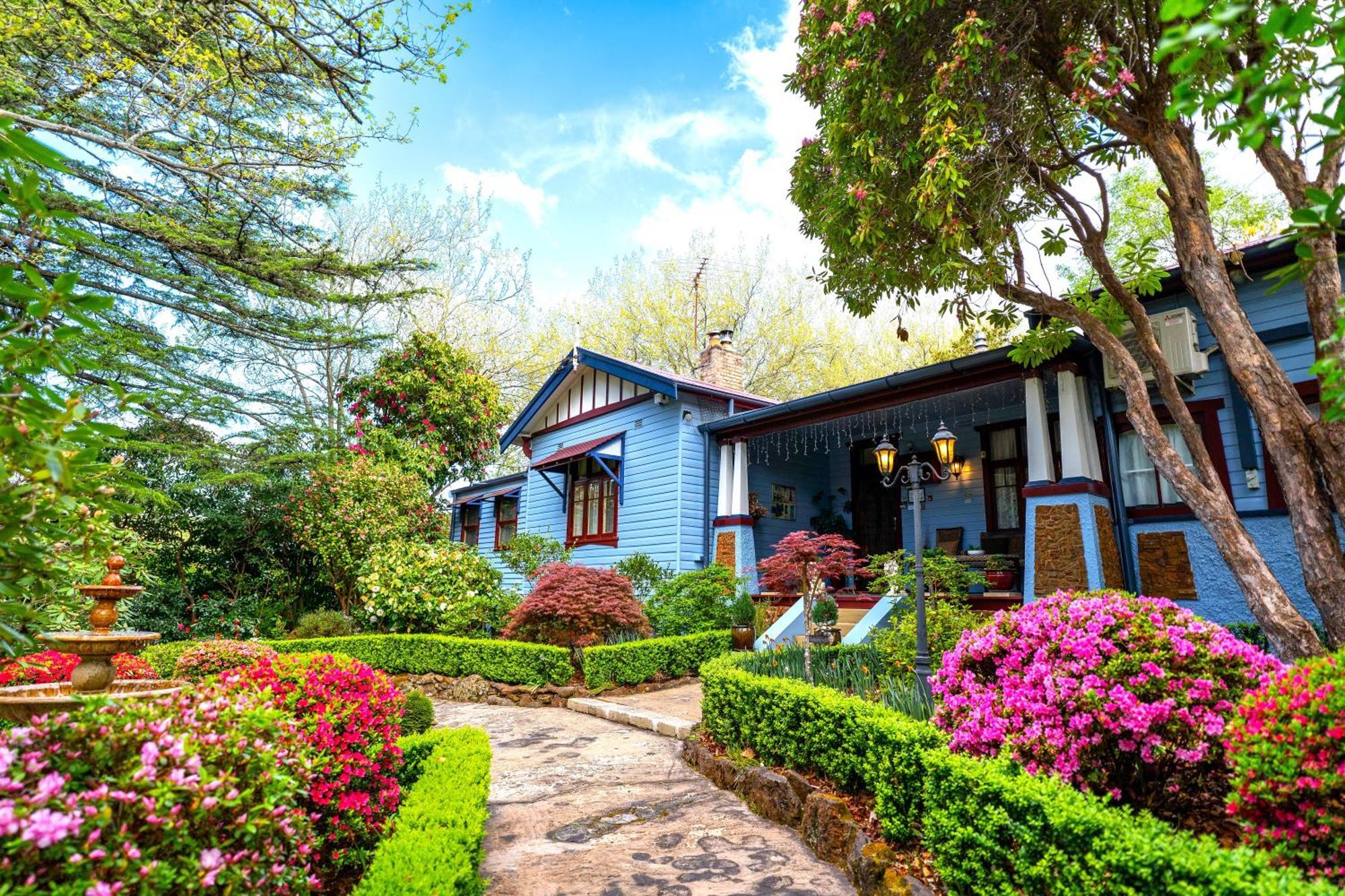 Kubba Roonga - Boutique Luxury Retreat & Gardens - Blue Mountains Guest house Blackheath