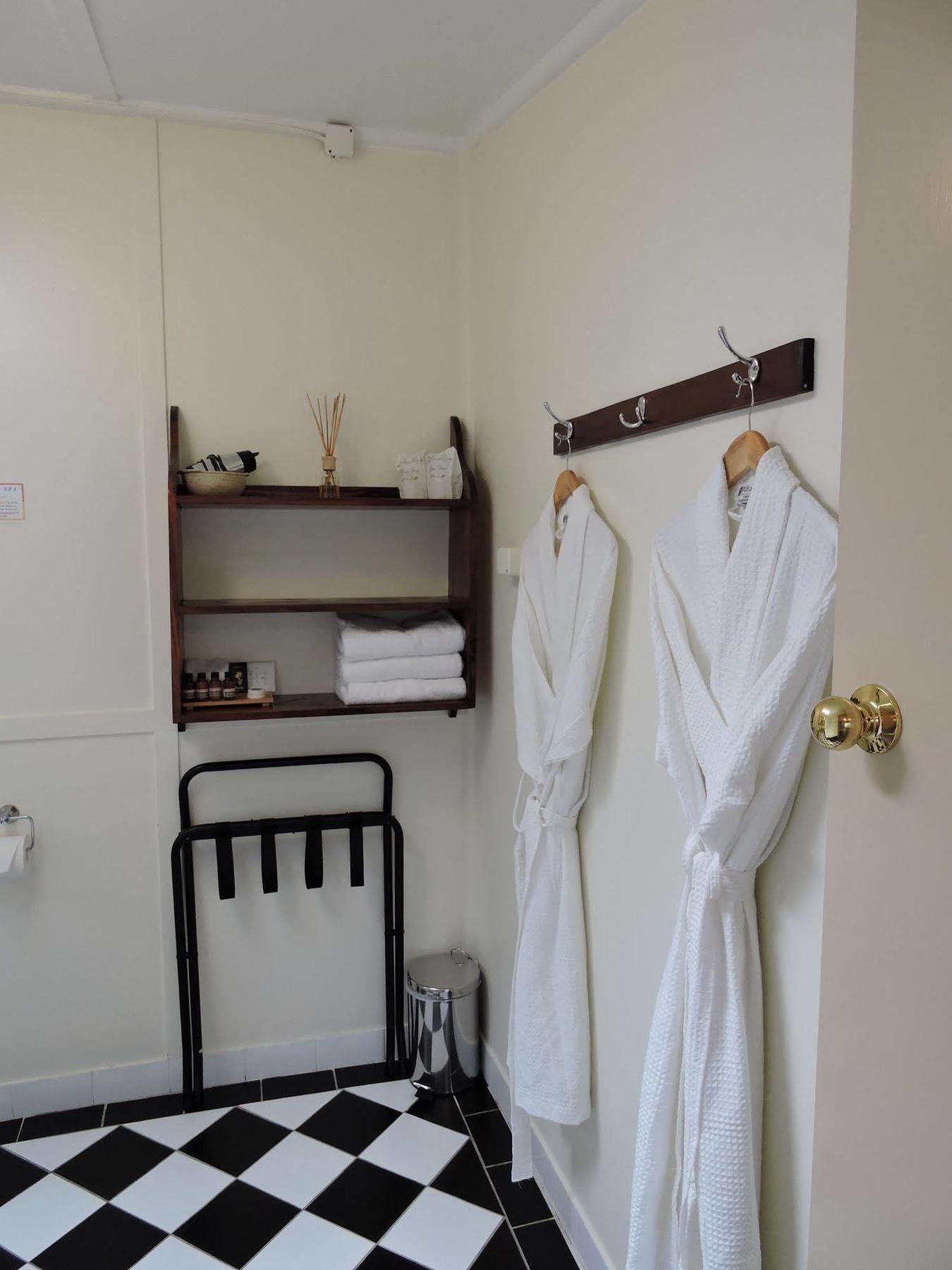 Kubba Roonga - Boutique Luxury Retreat & Gardens - Blue Mountains Guest house